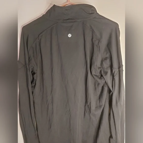 Lululemon Mens Black Stretchy Pullover - Picture 8 of 8